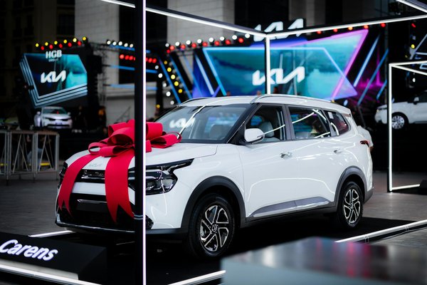 Unveiling the indigofera jacket: timeless style awaits